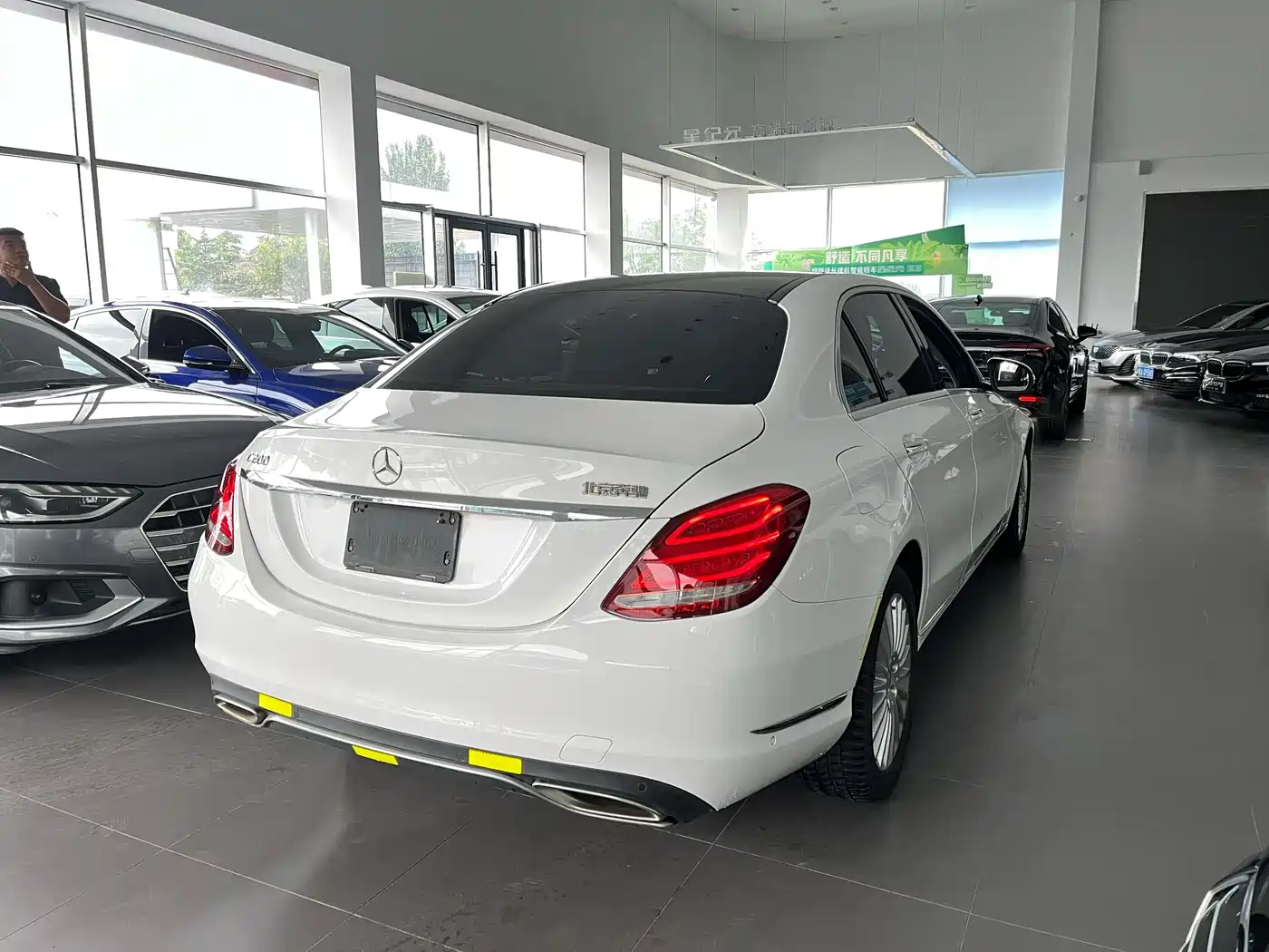 Mercedes-Benz C-Class 2015 C 200 L фото 5