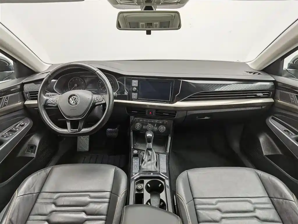 Volkswagen Passat 2019 330TSI Elite Version China VI фото 5