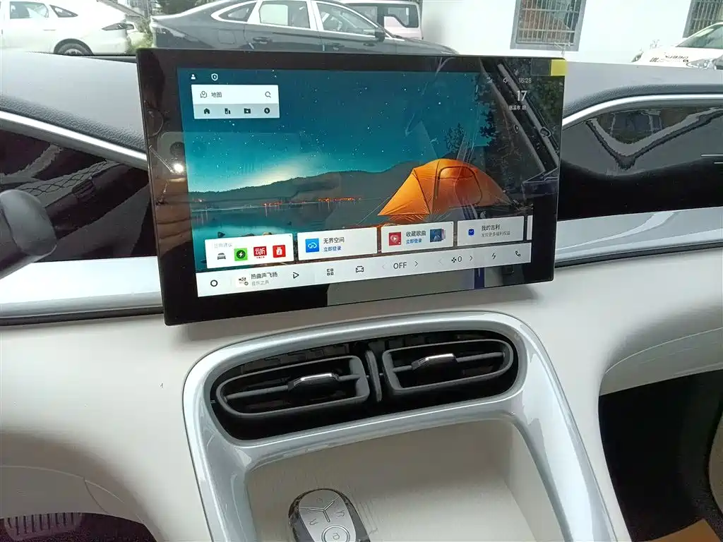 Geely Galaxy Starry Wish 2026 Edition 310km Youth Version фото 13