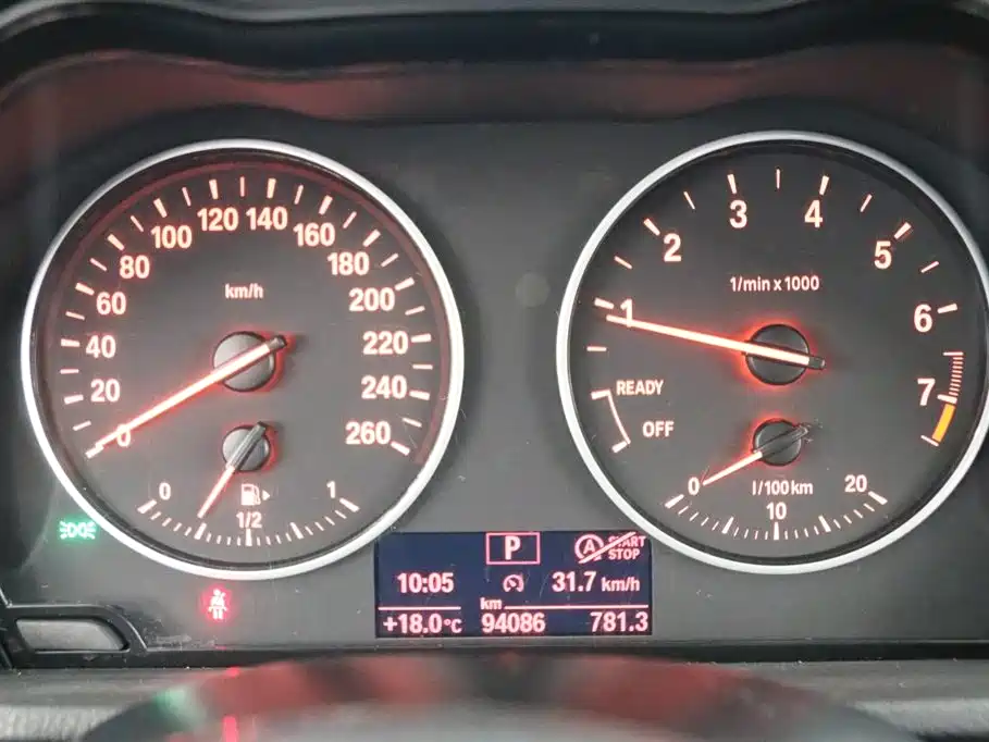 BMW X1 2018 sDrive18Li Premium Model фото 7