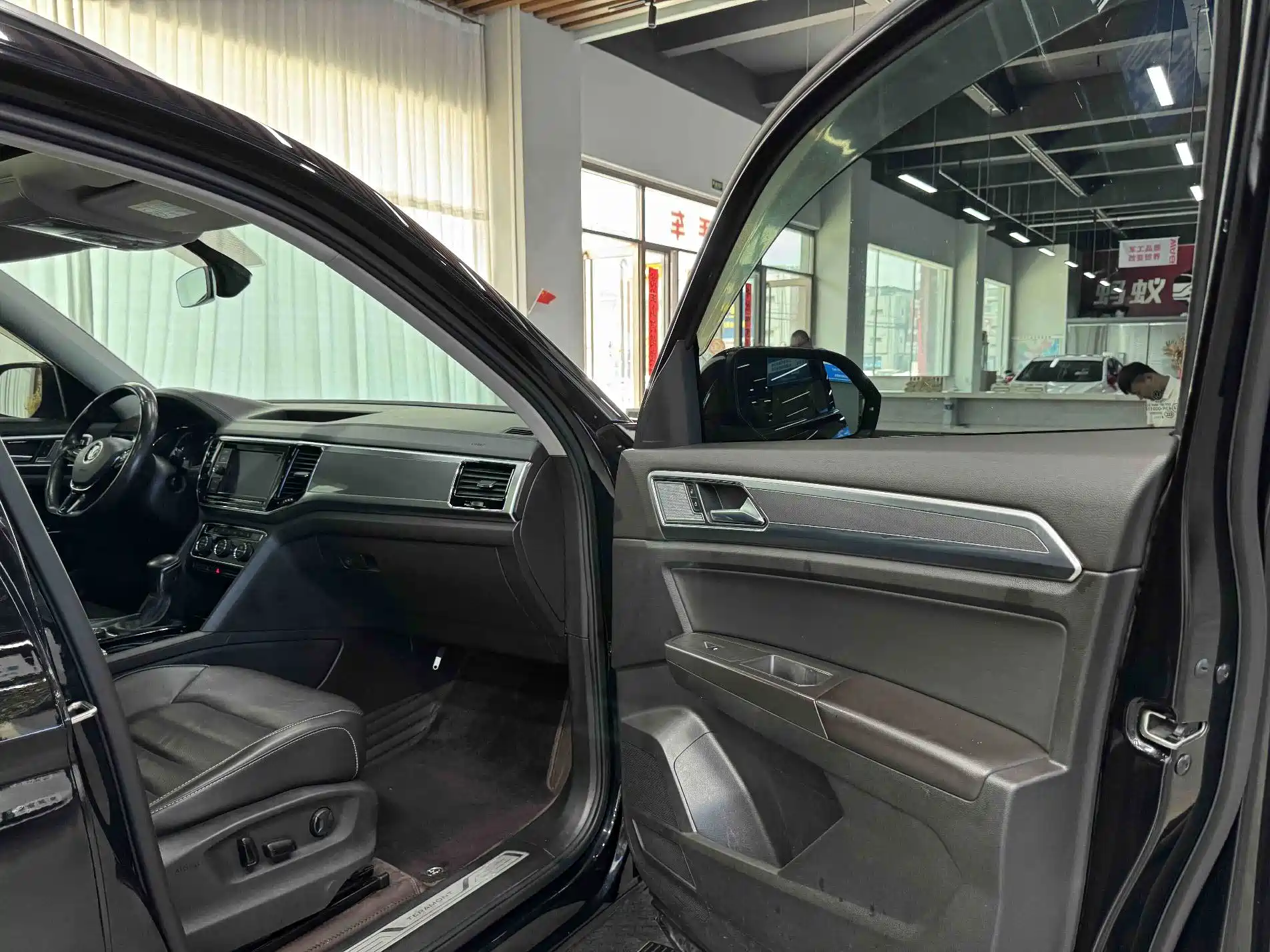 Фото 8 - Volkswagen Teramont