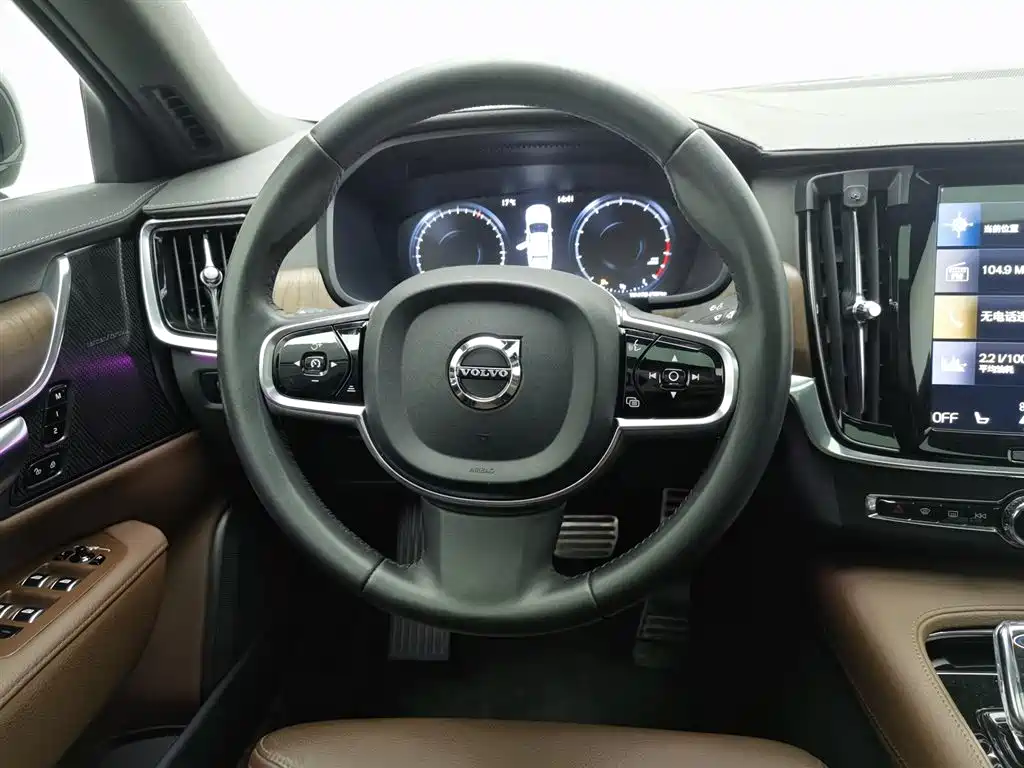 Volvo S90 2021 Model B5 Inscription Luxury Edition фото 11