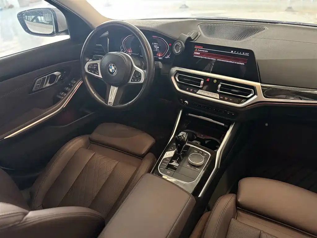 BMW 3 Series 2021 325Li M Sport Package фото 16