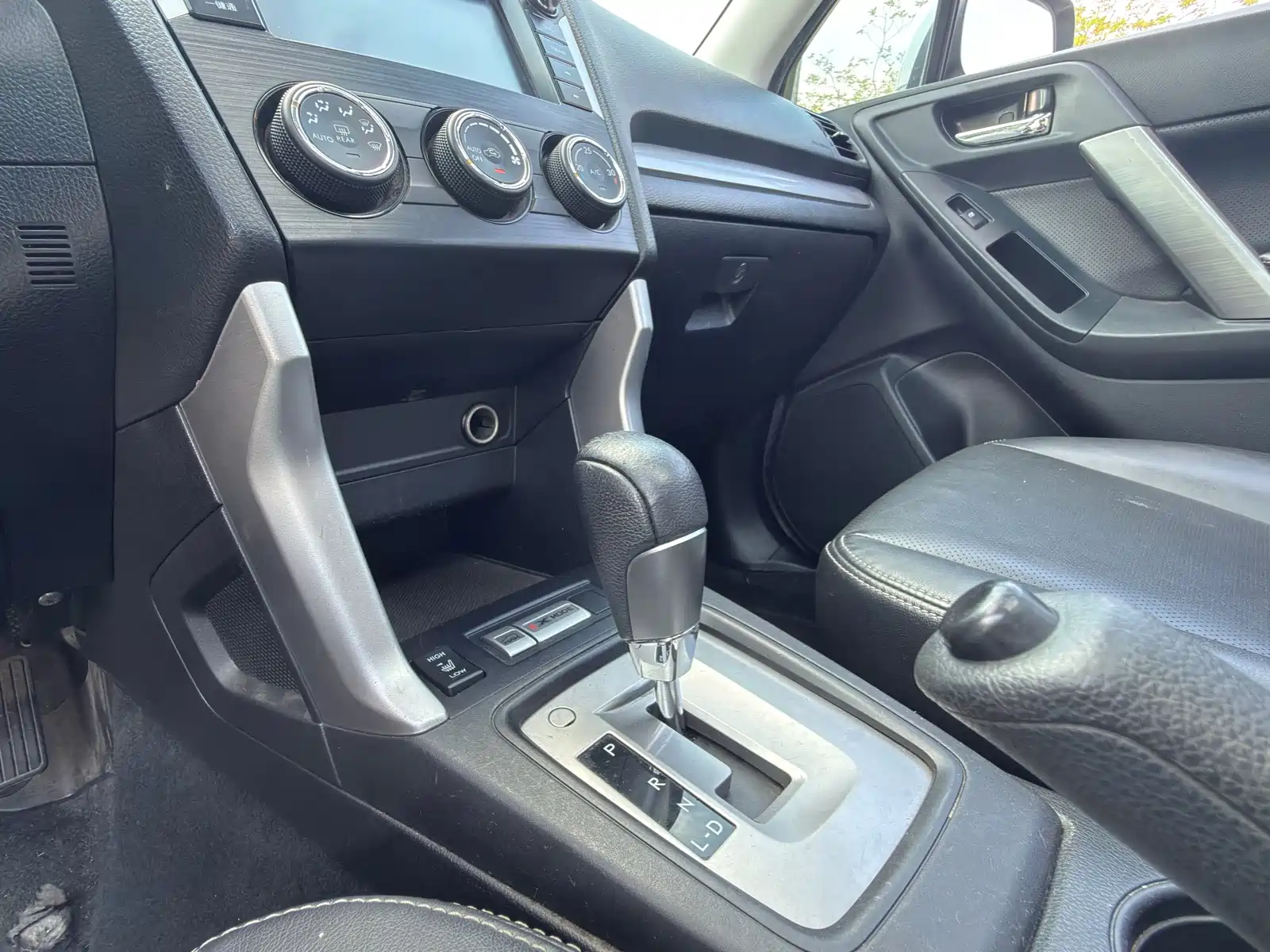 Photo 18 - Subaru Forester