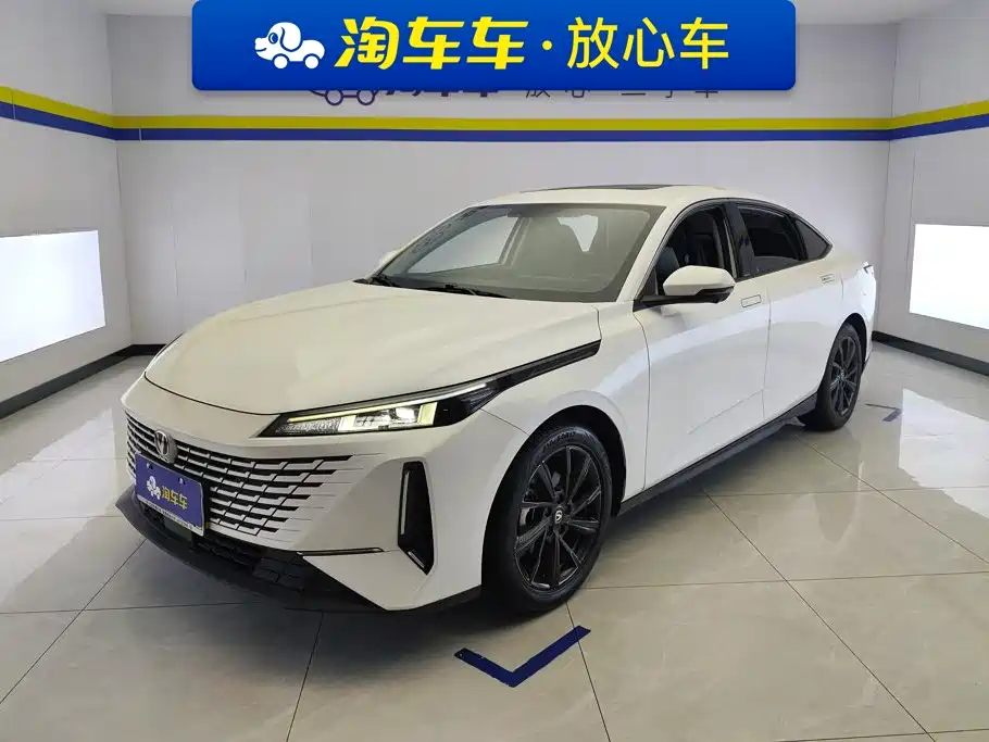 Changan Yida 2023 2023 Blue Whale NE 1.5T GDI DCT Pilot
