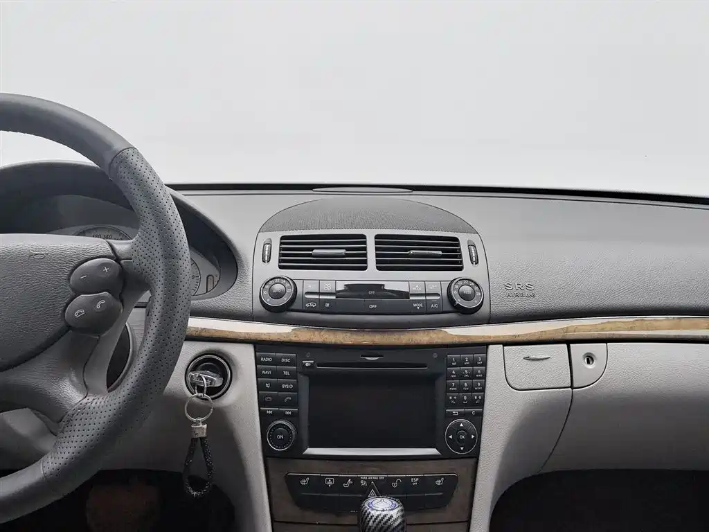 Mercedes-Benz E-Class 2008 E 230 Fashion фото 12