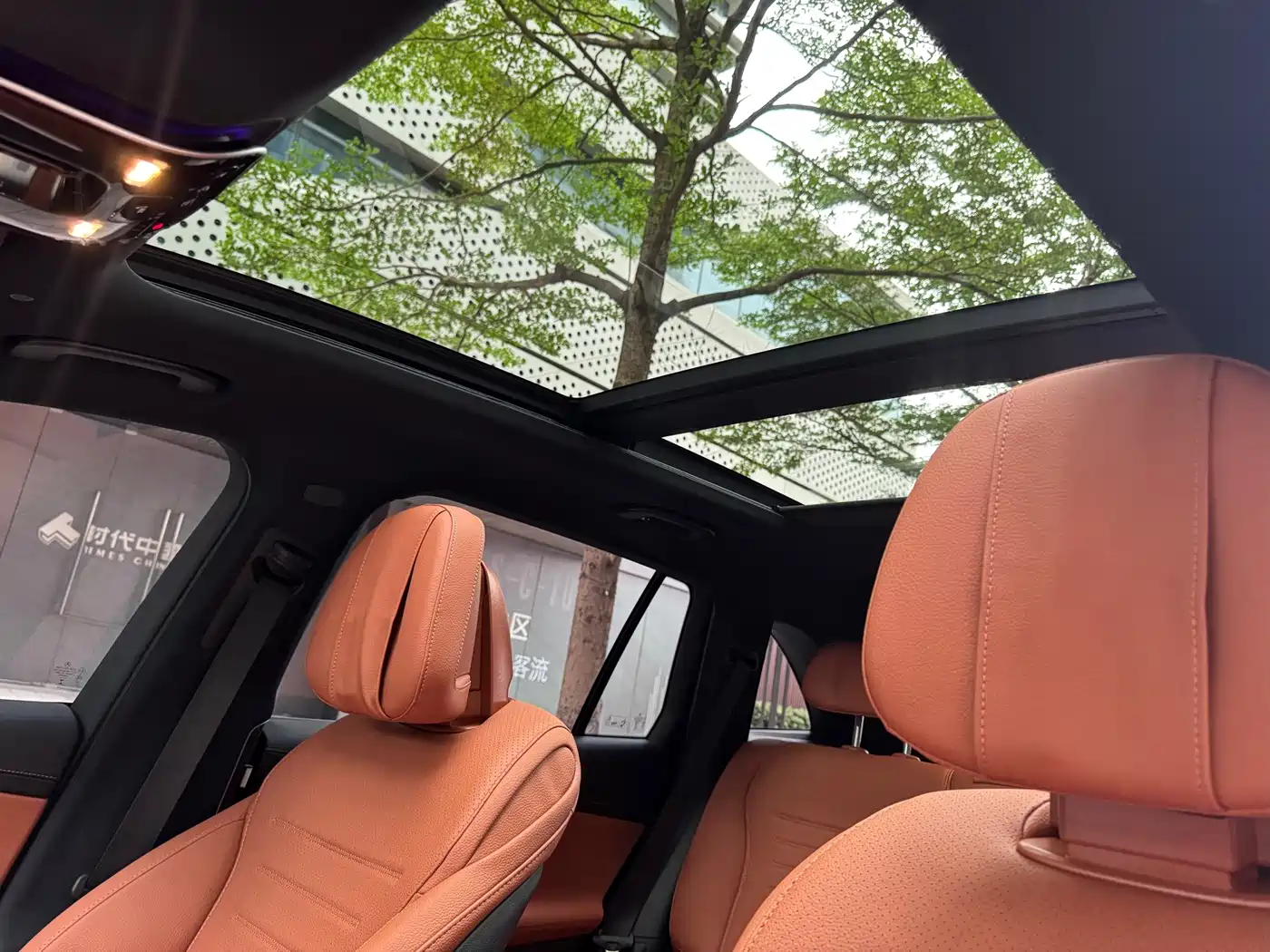 Mercedes-Benz GLC 2025 Facelift GLC 300 L 4MATIC Dynamic 7-seater фото 11
