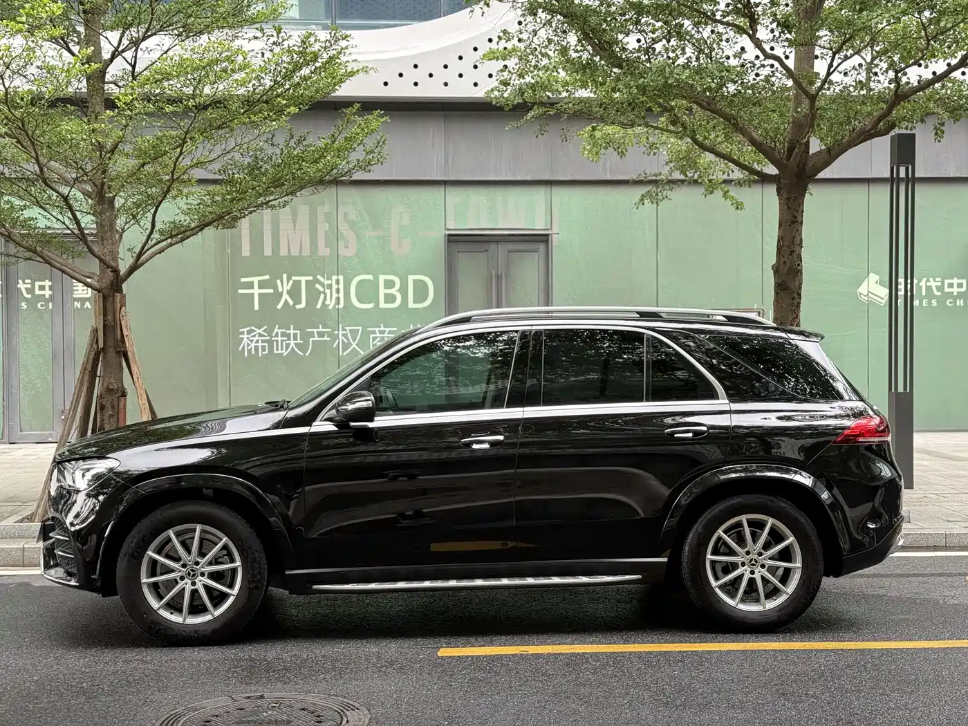 Mercedes-Benz GLE 2020 Facelift GLE 350 4MATIC Fashion Special Edition фото 6