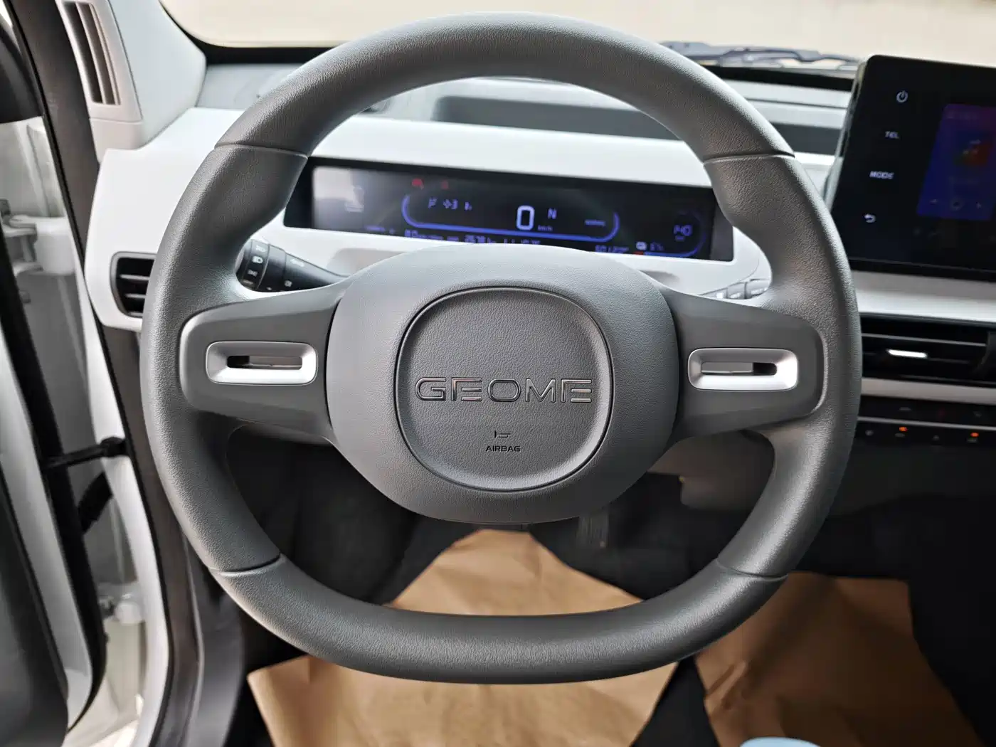 Фото 16 - Geely Galaxy Panda