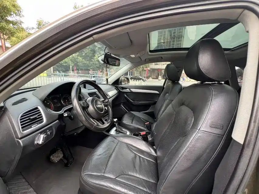 Фото 7 - Audi Q3