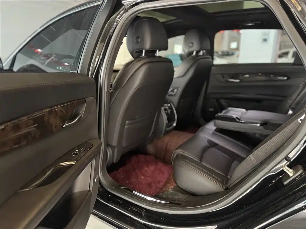 Cadillac CT6 2019 28T Luxury Model фото 10