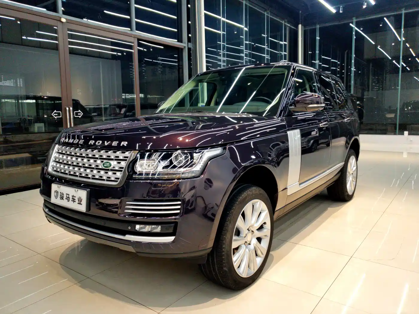 Land Rover Range Rover 2014 3.0 SC V6 Vogue фото 3