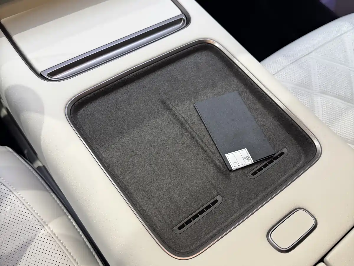 Li Auto Li Xiang L9 2026 2026 Base Model