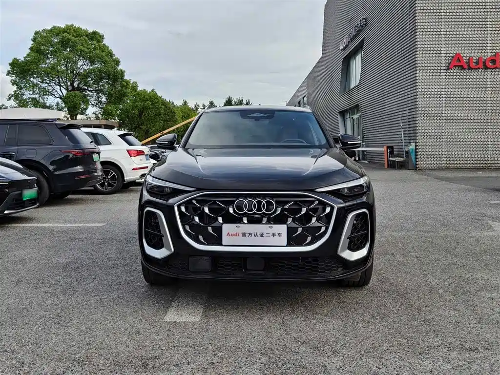 Audi Q5L 2026 2026 Luxury Sport 150kW