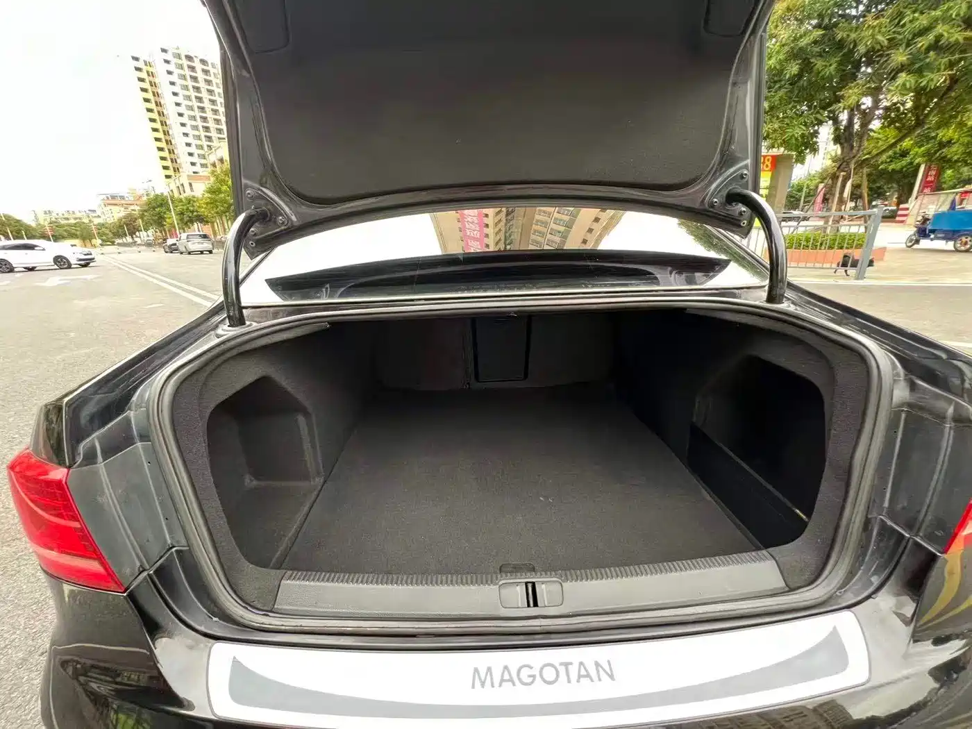 صورة 26 - Volkswagen Magotan