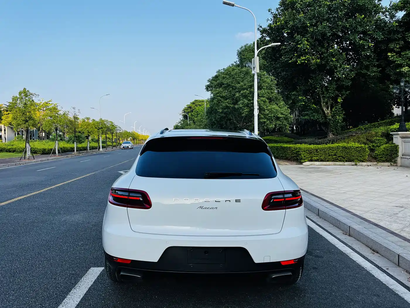 Porsche Macan 2017 Macan 2.0T фото 17