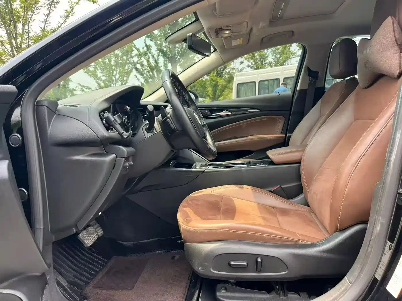 BUICK REGAL
