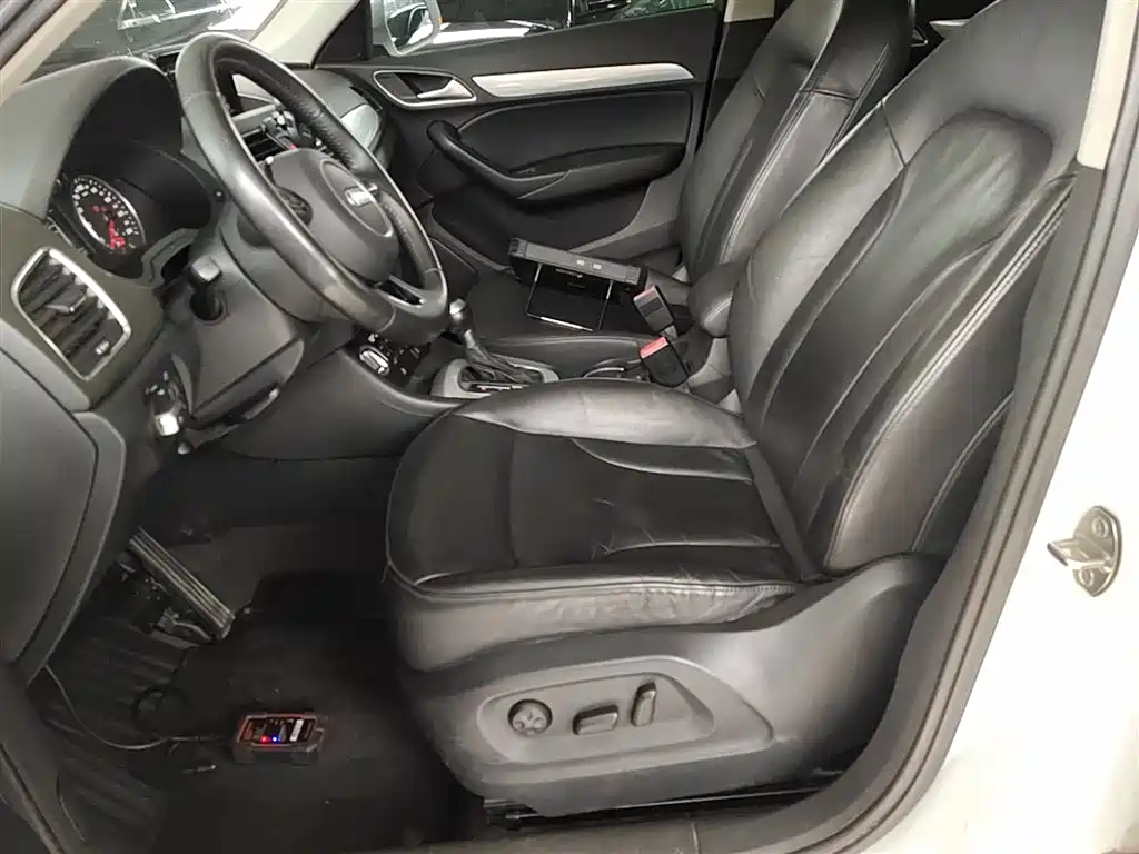 Audi Q3 2016 30 TFSI Heritage Edition Comfort фото 11