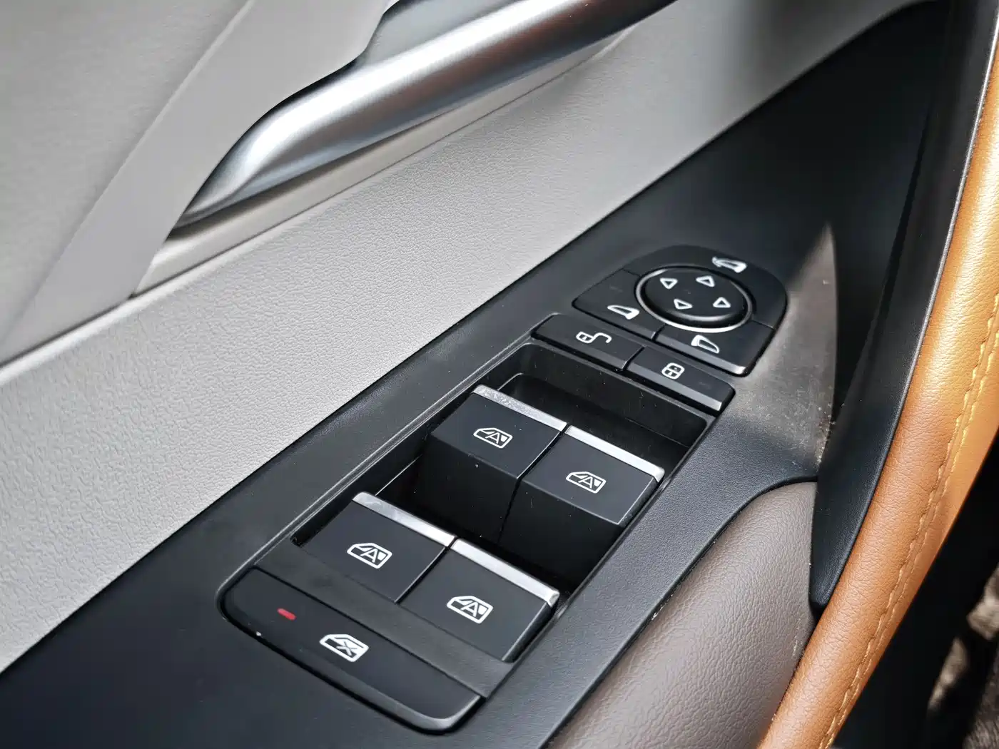 BYD Song Pro New Energy 2023 Champion Edition DM-i 110KM Surpassing Type фото 29
