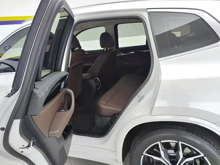 BMW X3 2022 xDrive25i M Sport Package фото 11