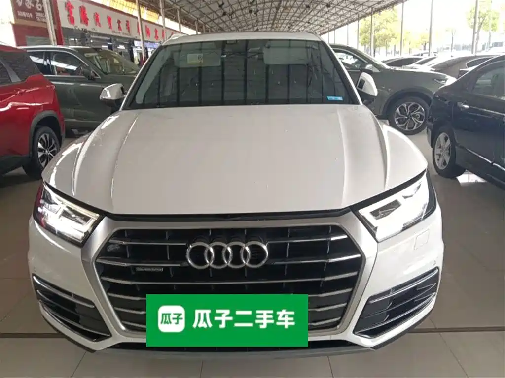 Audi Q5L 2018 45 TFSI Exclusive Elegance (China V) фото 3
