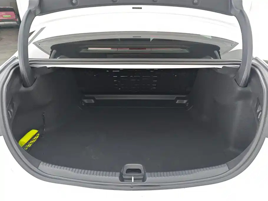 Mercedes-Benz C-Class 2024 C 260 L Sport фото 4