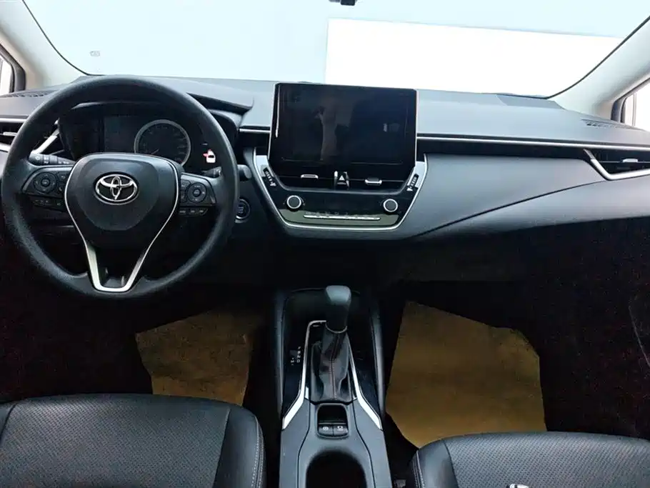 Toyota Corolla 2021 1.2T S-CVT Elite PLUS Edition фото 12