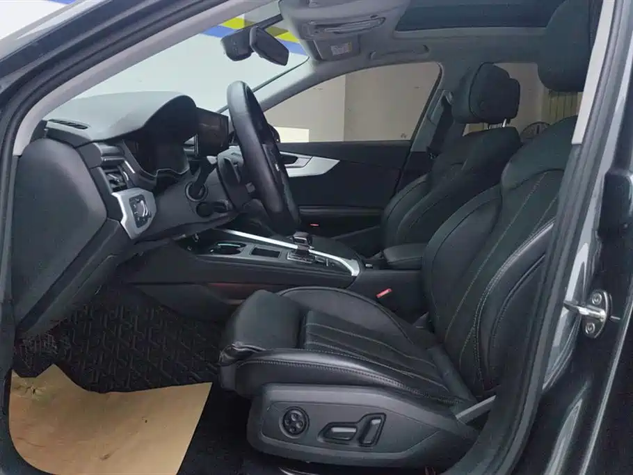 Audi A4L 2022 40 TFSI Luxury Dynamic фото 9