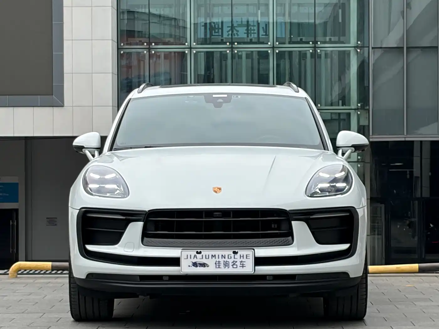 Porsche Macan 2022 Macan 2.0T фото 2