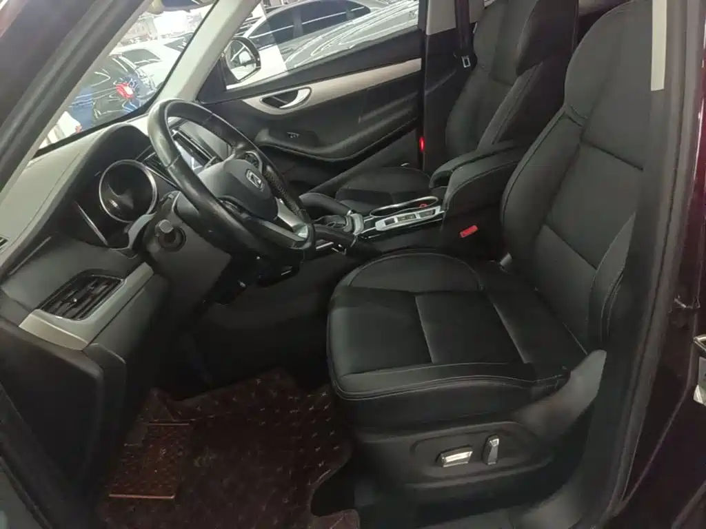 Zotye SR7 2018 2016 1.5T CVT Magic Cube Dream Edition (China V)