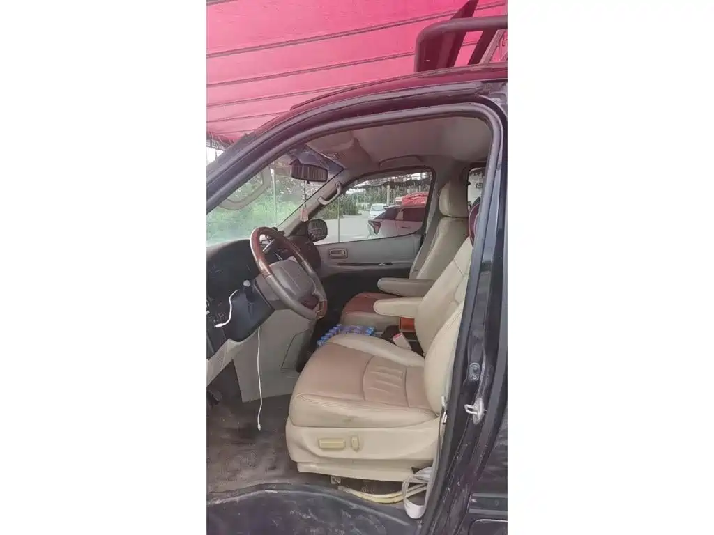 Jinbei Grace 2009 2008 2.4L Zunling Luxury AT (Short Wheelbase) 4RB2