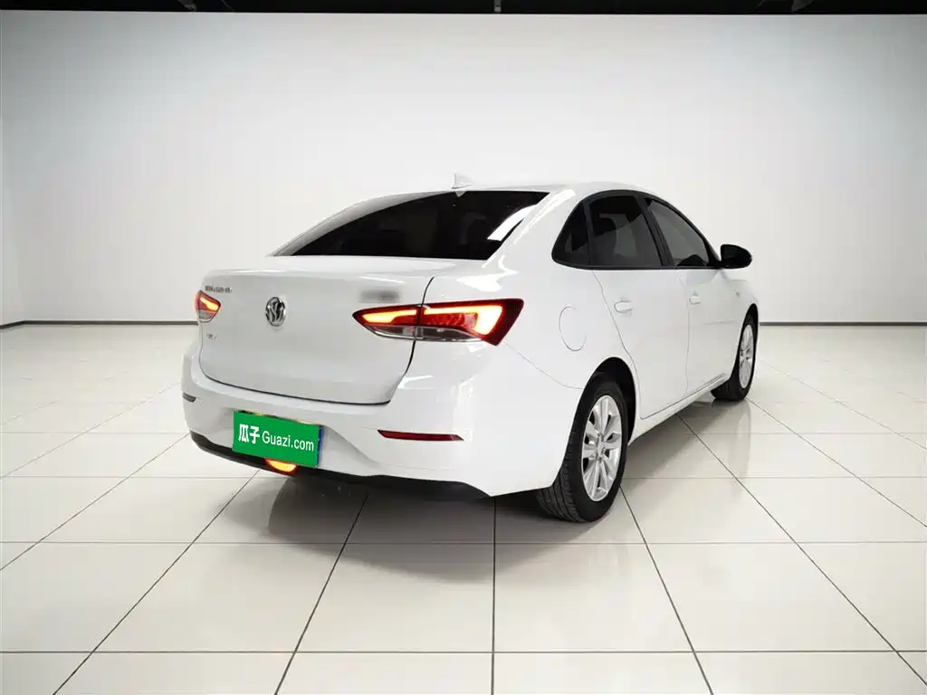 Buick Excelle 2018 15T Dual Clutch Elite (China V) фото 5
