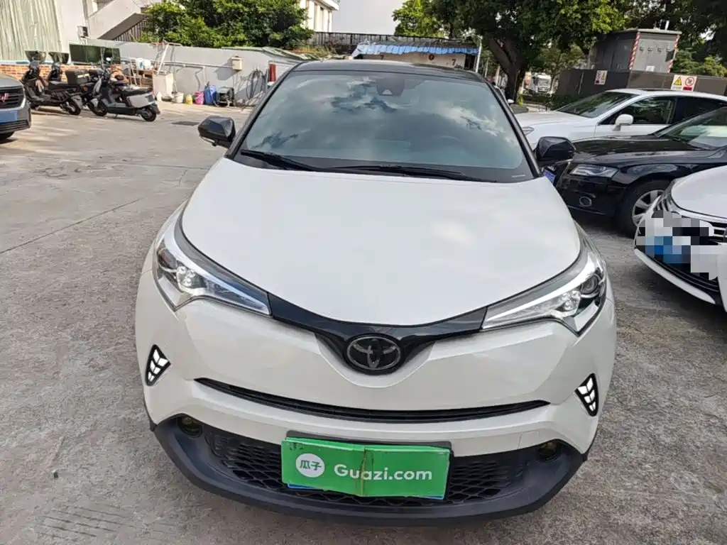 Toyota C-HR 2020 2020 Model 2.0L Comfort