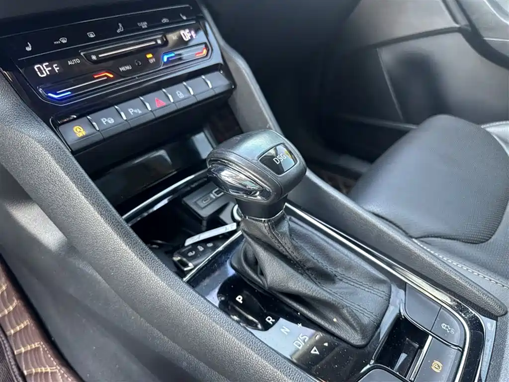 Škoda Kodiaq 2022 TSI330 7-Seater FWD Luxury Edition фото 10