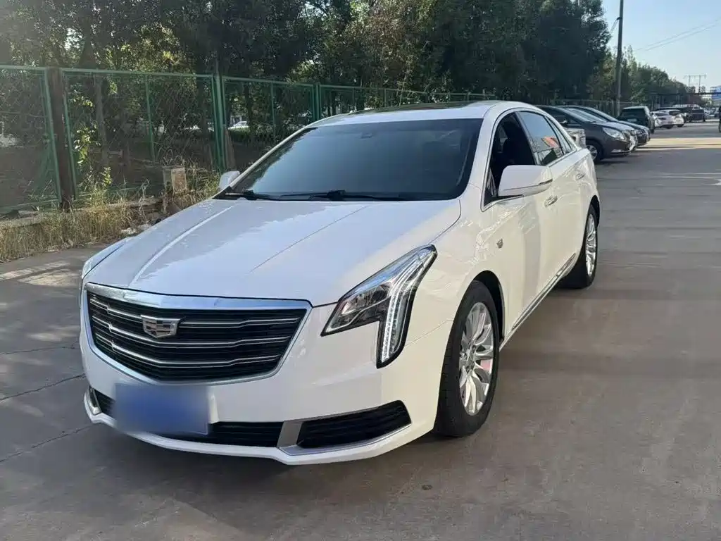 صورة 2 - Cadillac XTS