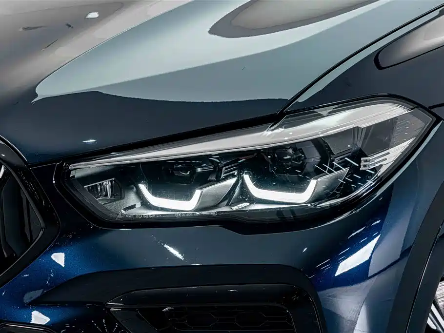 BMW X6 2023 2022 Facelift xDrive30i M Sport Package