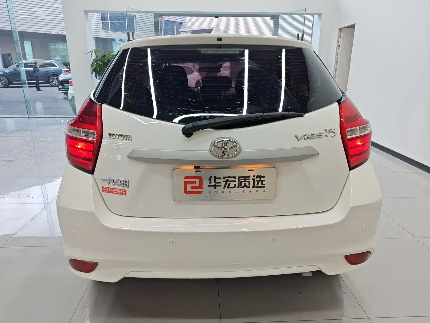 Toyota Vios FS 2017 1.5L CVT Fengchi Edition фото 4