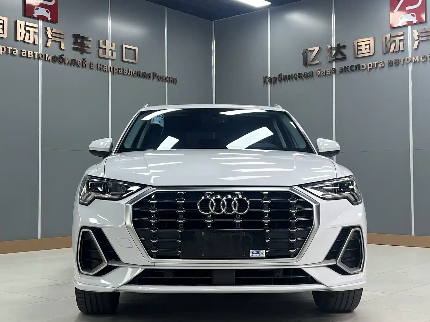Audi Q3 2021 35 TFSI Progressive Sport фото 2