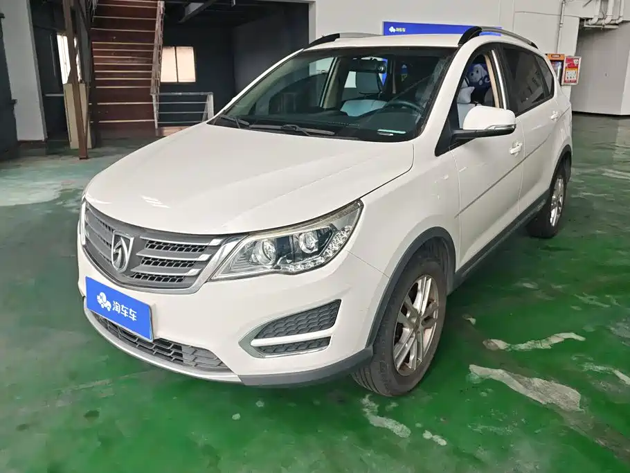 2017 Baojun 560