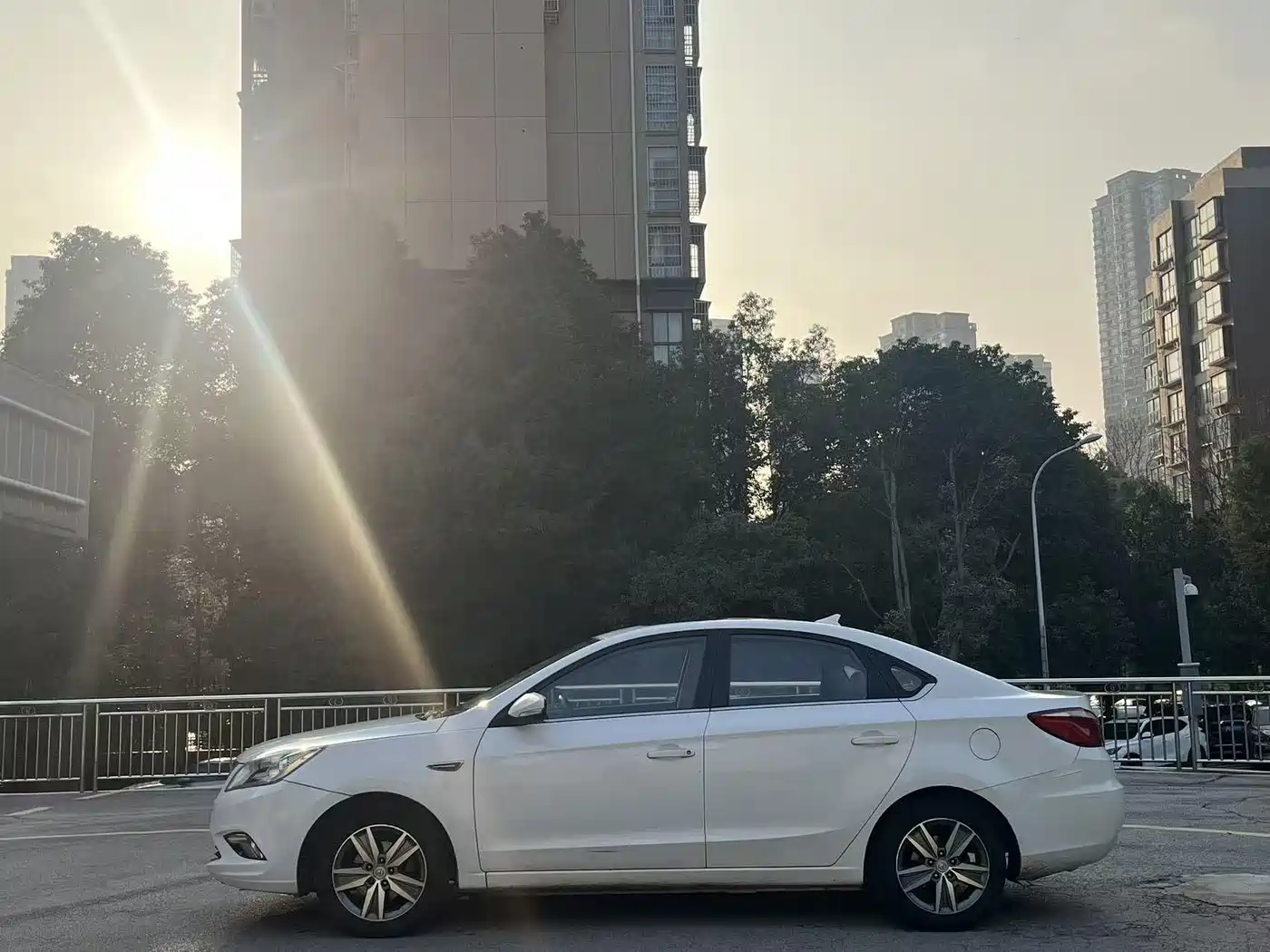 Photo 6 - Changan Eado
