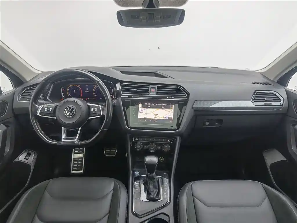 Volkswagen Tiguan L 2021 330TSI Automatic 2WD R-Line Premium фото 5