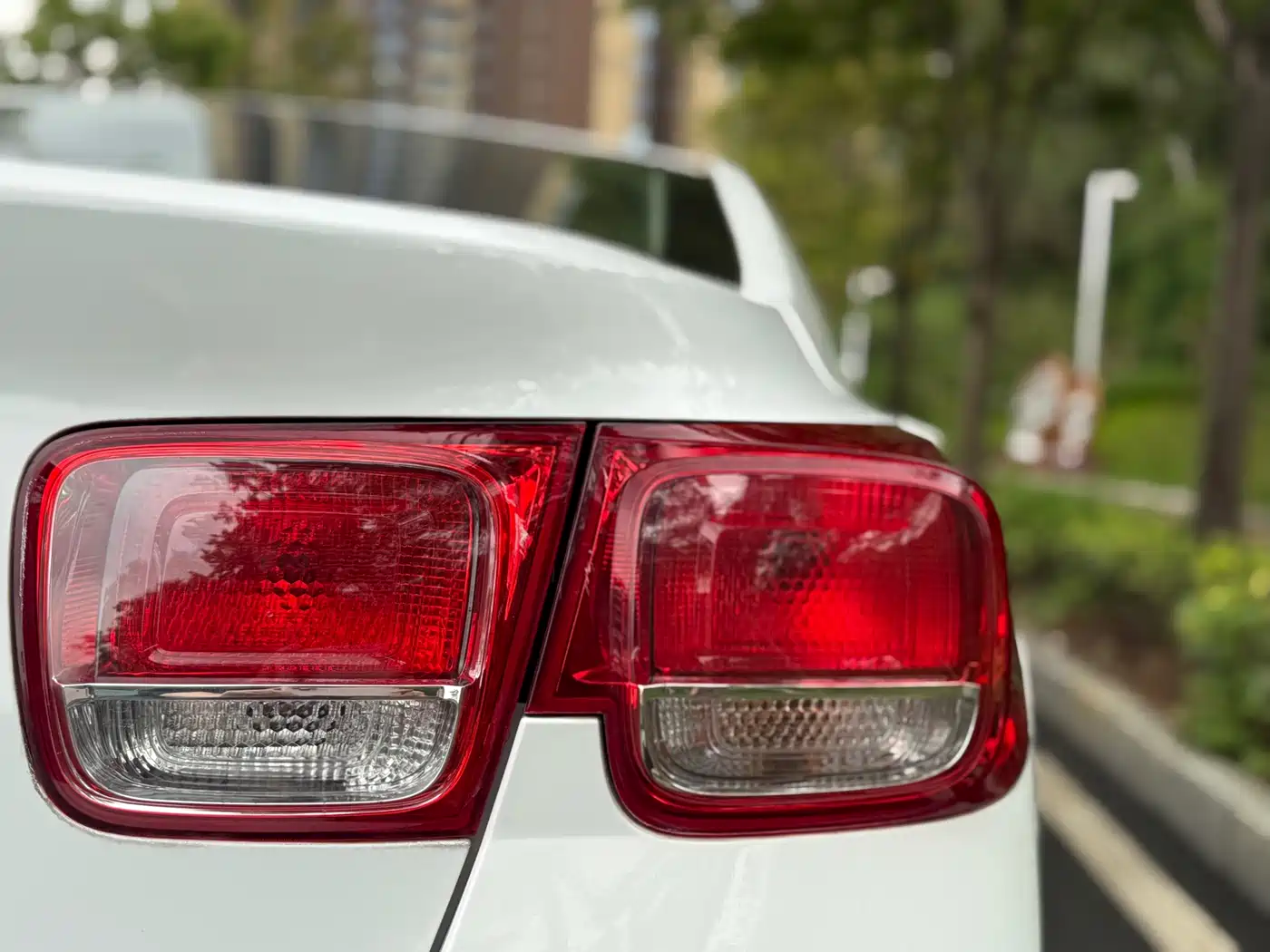 Chevrolet Malibu 2012 2.0L Automatic Comfort Edition фото 16
