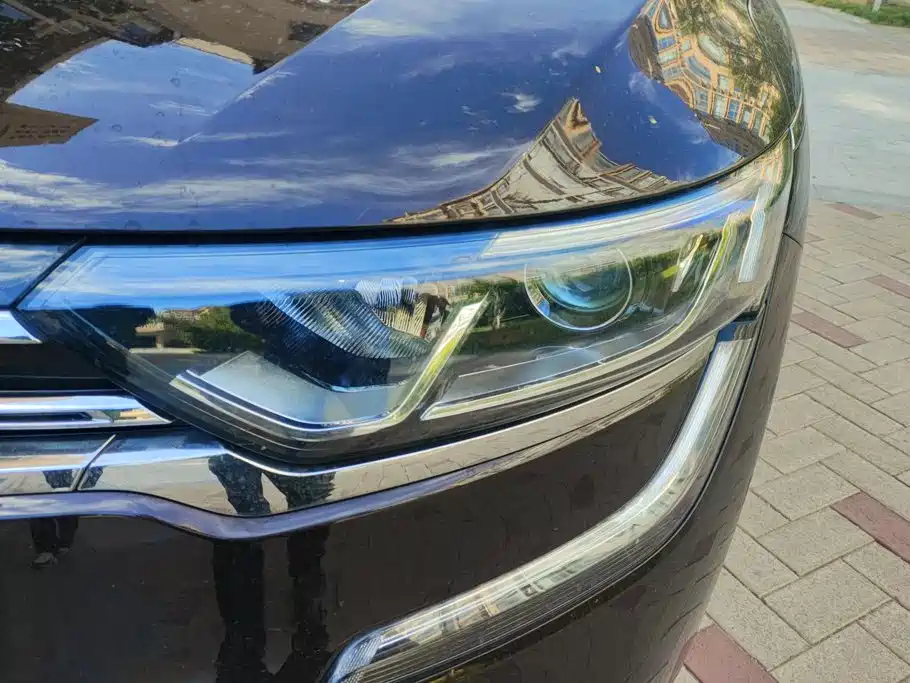 Renault Koleos 2017 2017 2.0L 2WD Luxury Edition