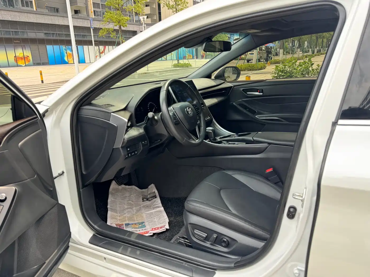 Toyota Avalon 2023 2.0L Luxury Edition фото 17