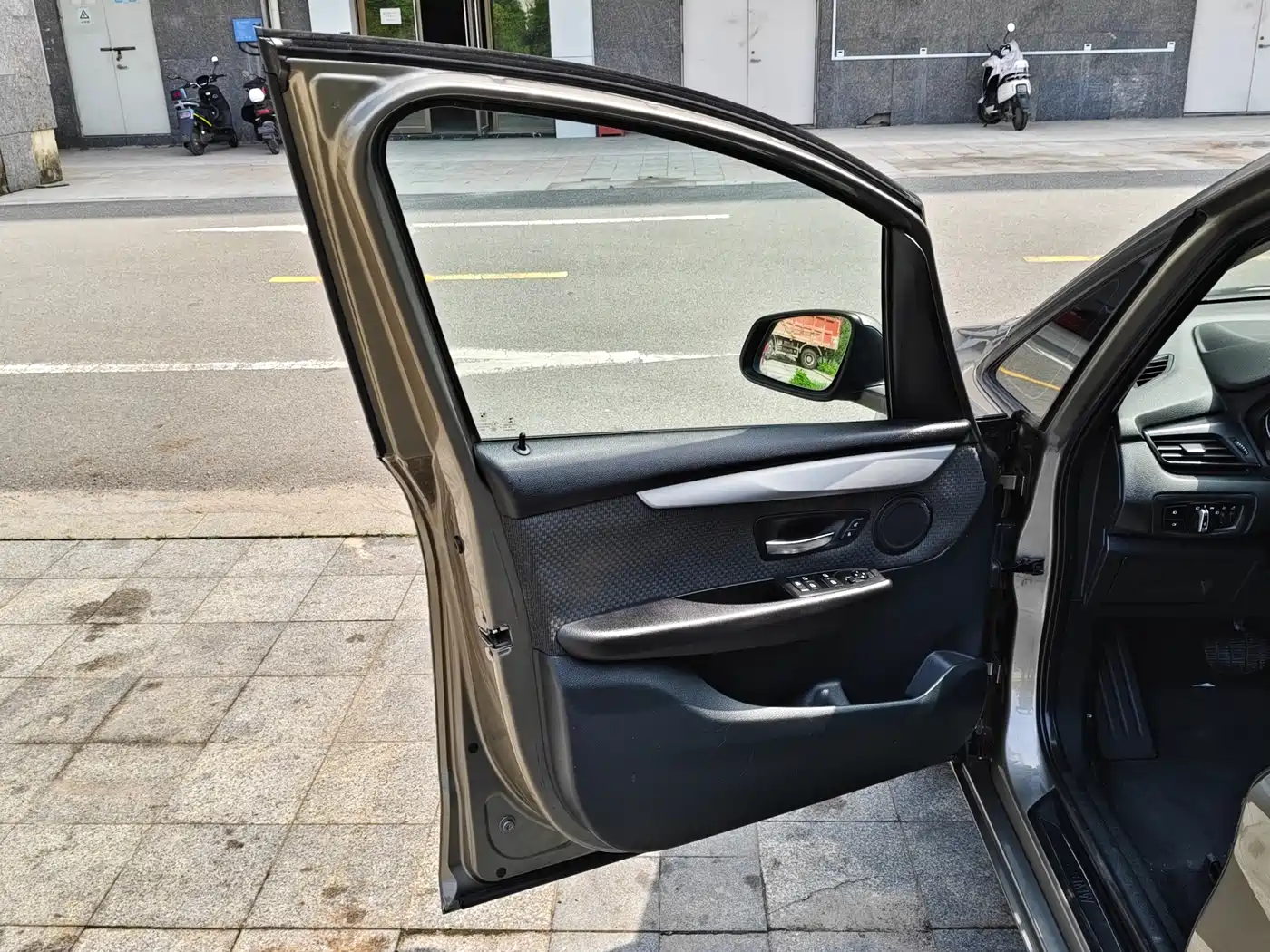 BMW 2 Series Gran Tourer 2017 2015 218i Leading
