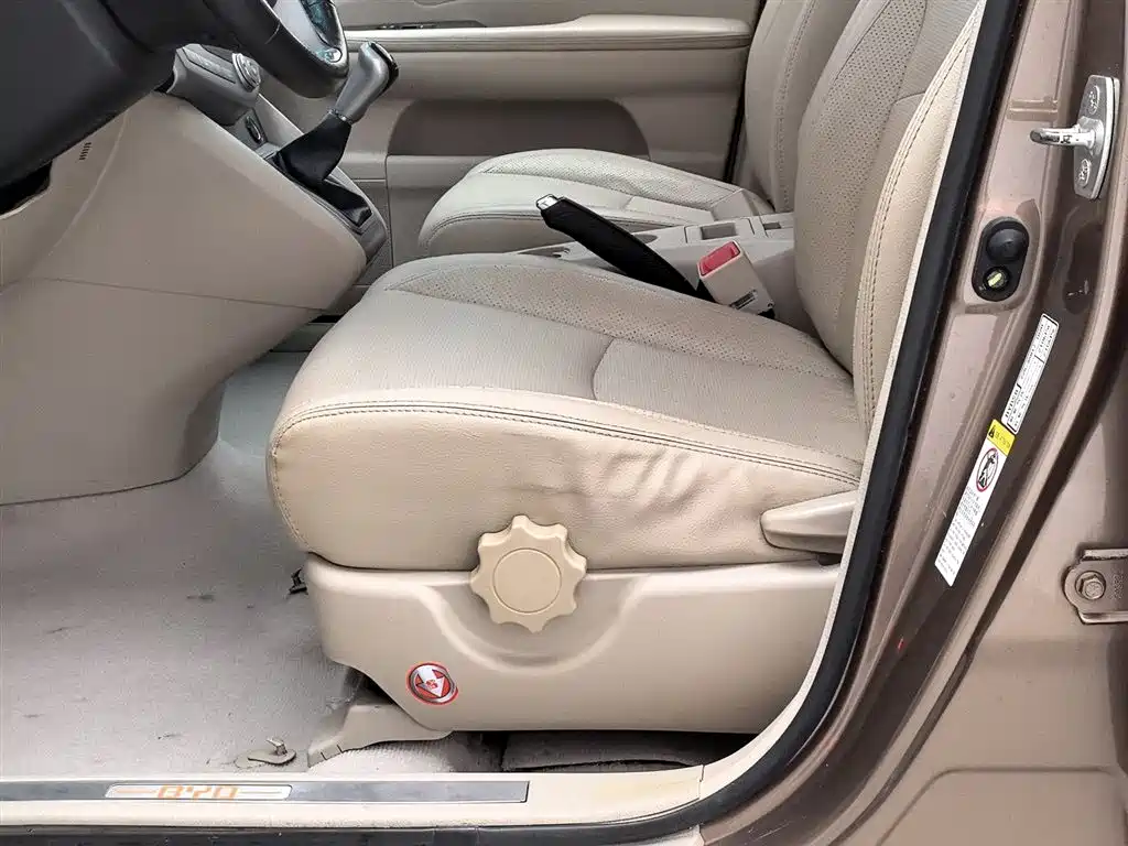BYD S6 2013 Joy Edition 2.0L Manual Premium 5-seater фото 20
