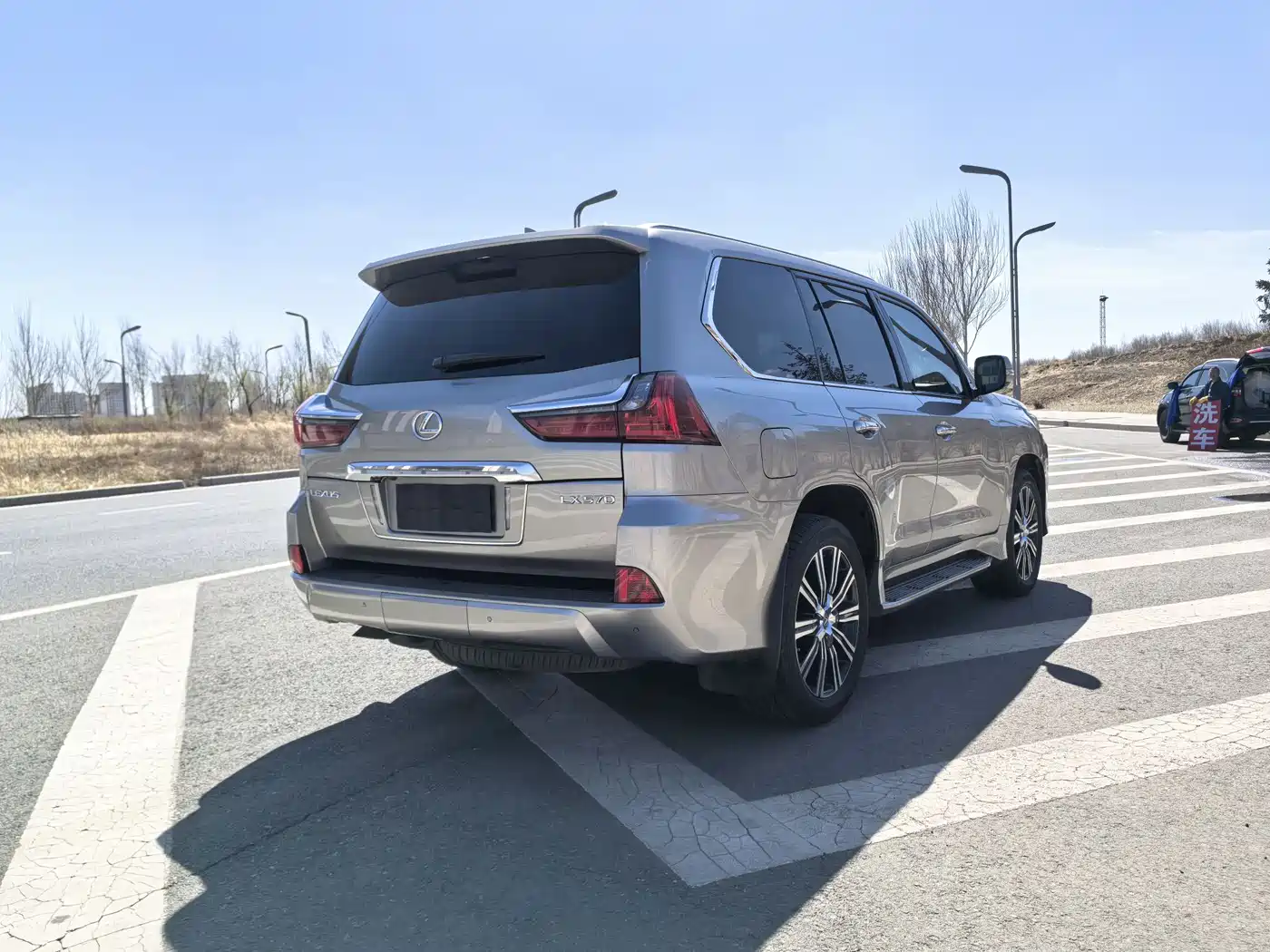 Lexus LX 2019 570 Prestige Luxury Edition фото 6