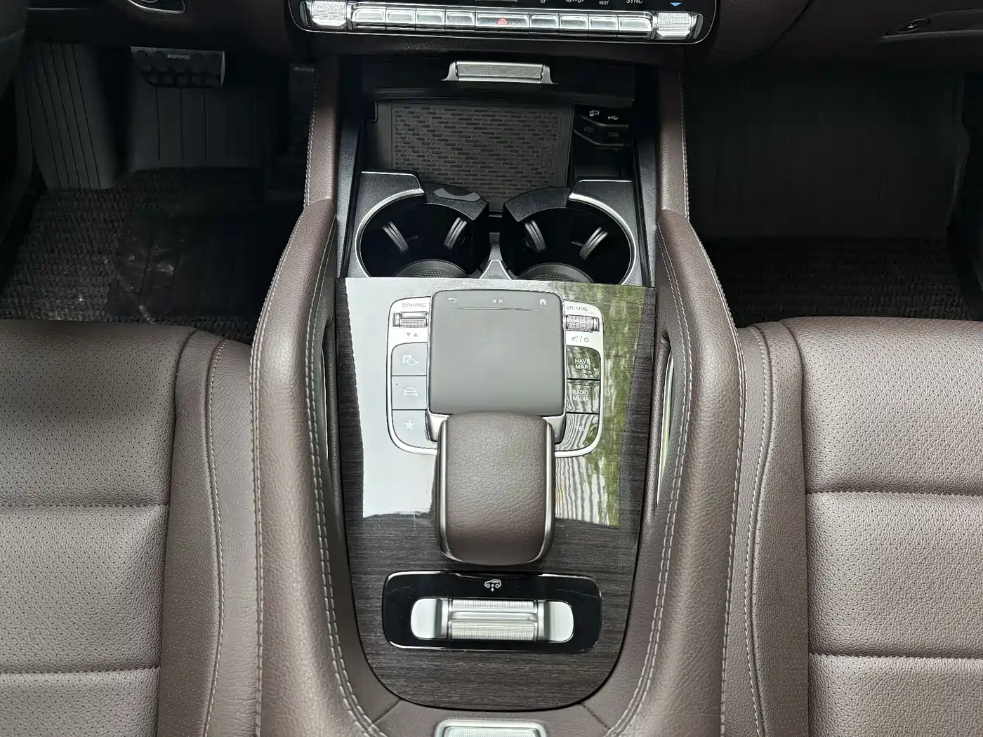 Mercedes-Benz GLE 2020 Facelift GLE 350 4MATIC Fashion Special Edition фото 19