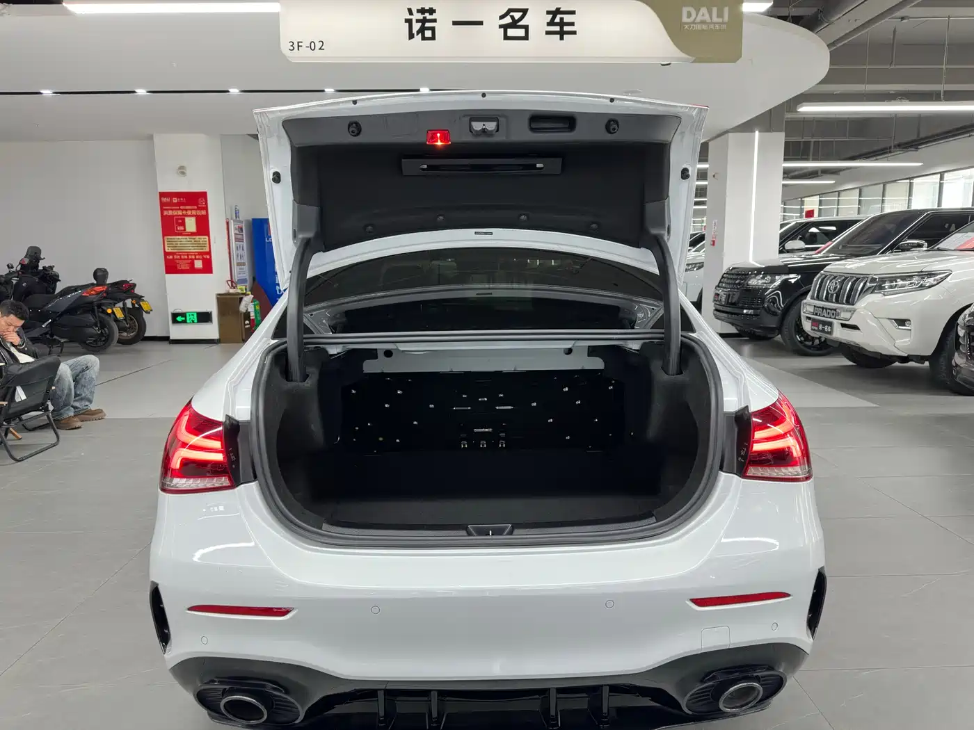 Mercedes-Benz A-Class AMG 2020 AMG A 35 L 4MATIC фото 24