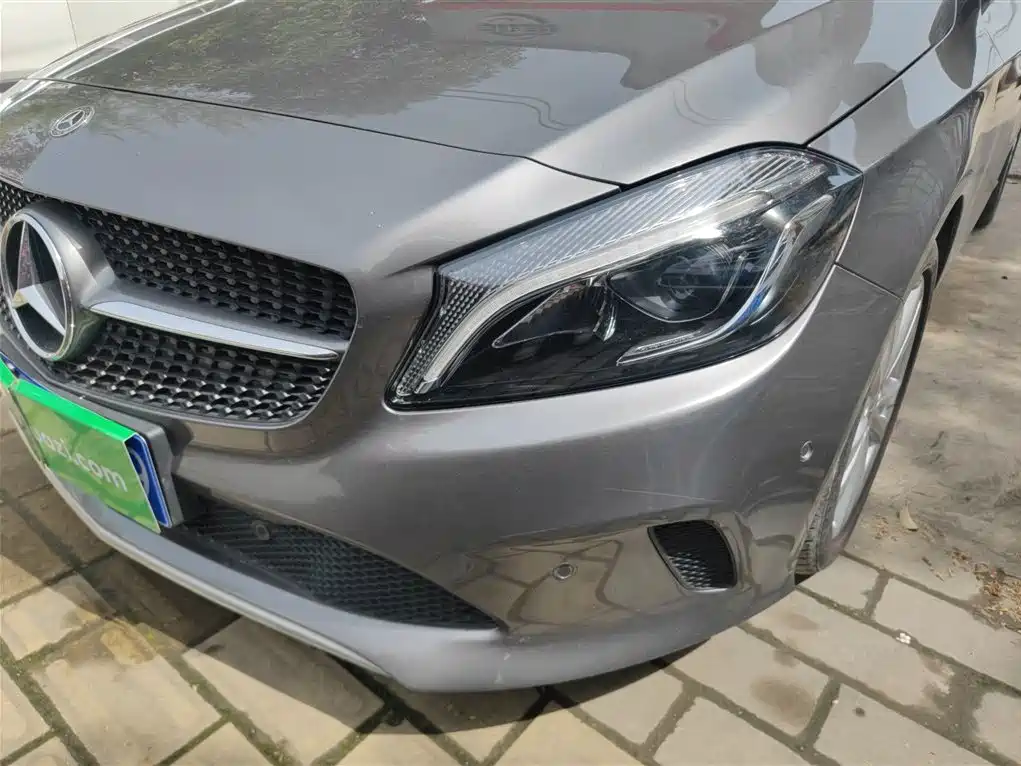 Mercedes-Benz A-Class (Import) 2017 Facelift A 200 Dynamic фото 15